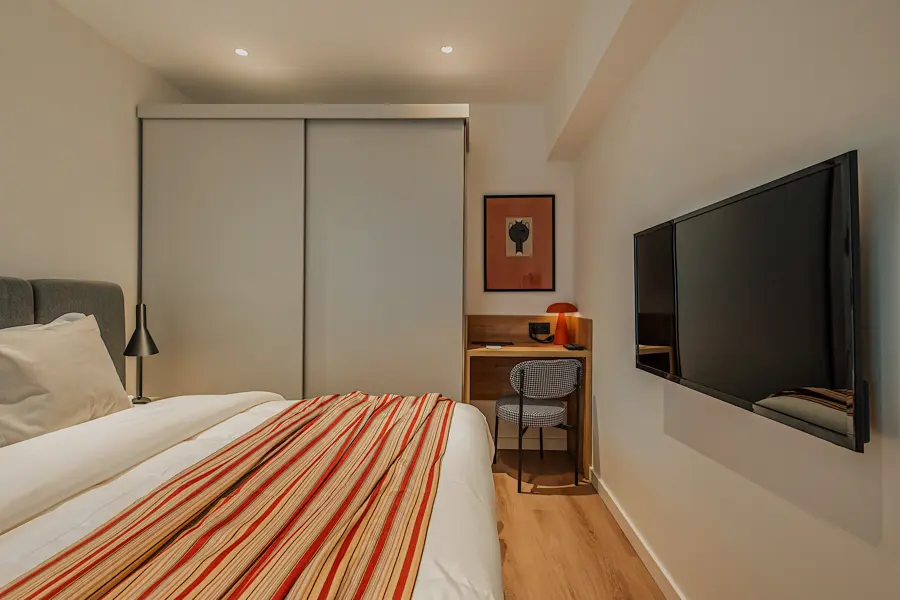 Junior King Apartment