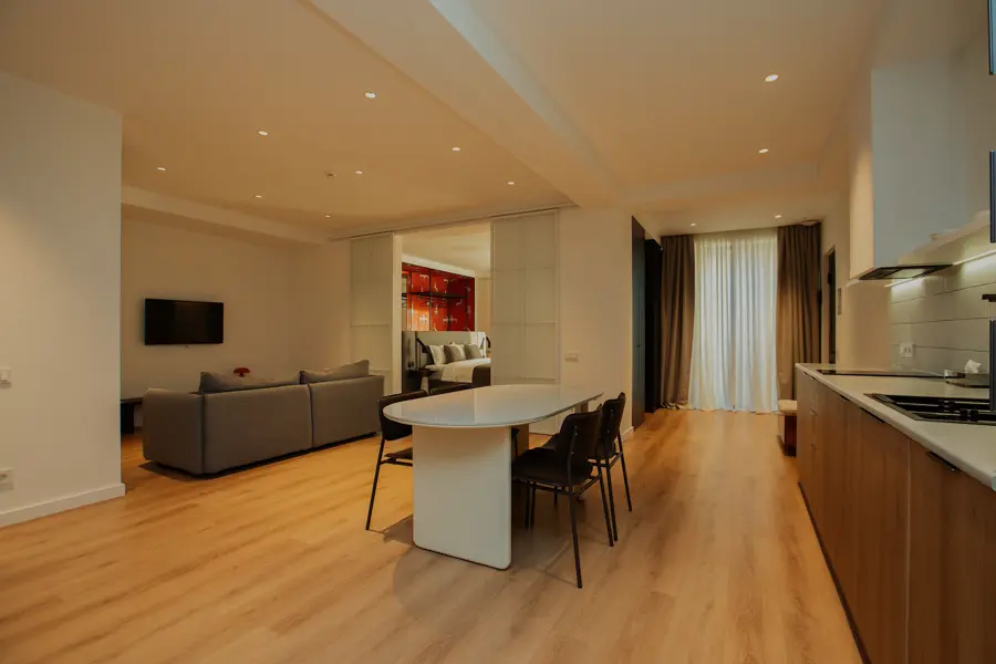 Artifact Executive Suite